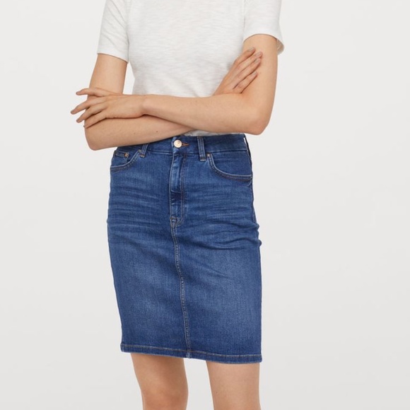 H&M High Waist Washed Black Stretchy “Embrace” Denim Skirt - New - Picture 6 of 6